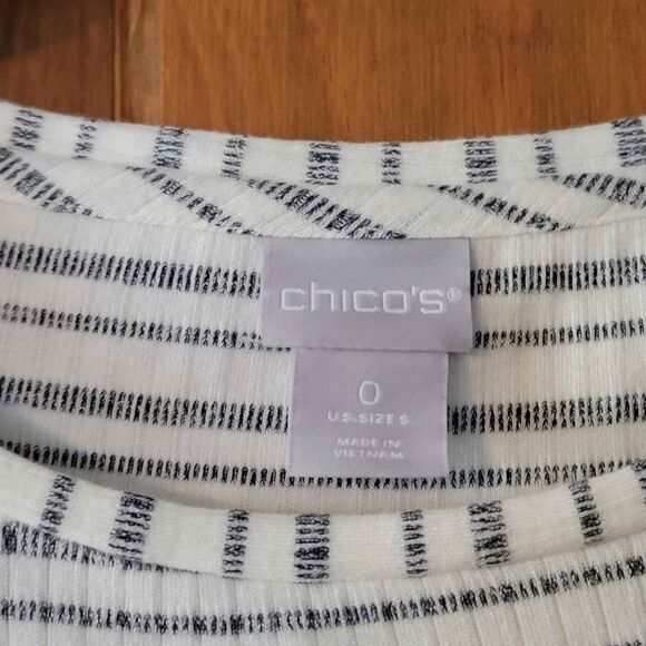 Women's Chico's Size 0 or Small Long Sleeve Top Tunic - Picture 4 of 6